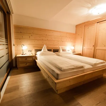 Garni Erna Hotel Selva di Val Gardena